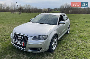 Хэтчбек Audi A3 2007 в 