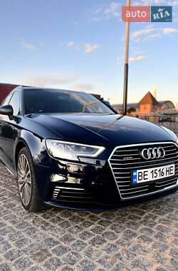 Хэтчбек Audi A3 2017 в 