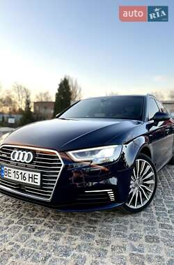Хэтчбек Audi A3 2017 в 