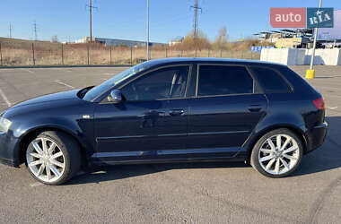 Хэтчбек Audi A3 2005 в 