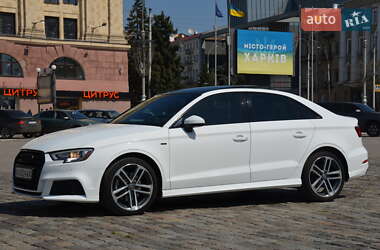 Седан Audi A3 2018 в 