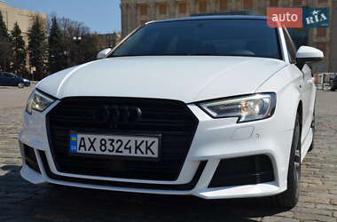 Седан Audi A3 2018 в 