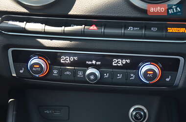 Седан Audi A3 2018 в 