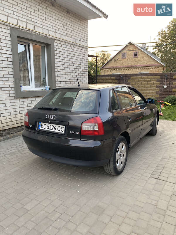 Хэтчбек Audi A3 2001 в Луцке фото 8 Хэтчбек Audi A3 2001 в Луцке