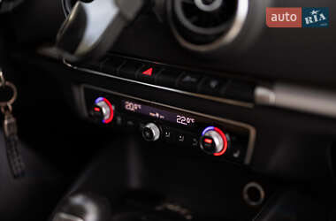 Седан Audi A3 2014 в 