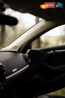 Седан Audi A3 2014 в 