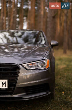 Седан Audi A3 2014 в 