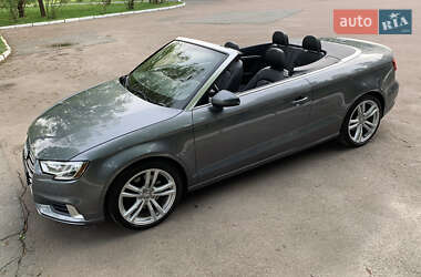 Кабриолет Audi A3 2017 в 