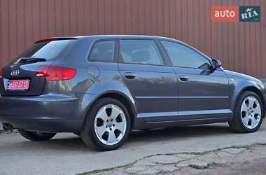 Хэтчбек Audi A3 2006 в 