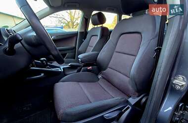 Хэтчбек Audi A3 2006 в 