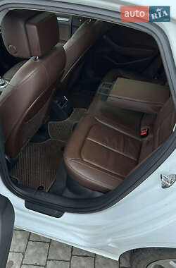 Седан Audi A3 2015 в 