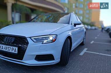 Седан Audi A3 2018 в 
