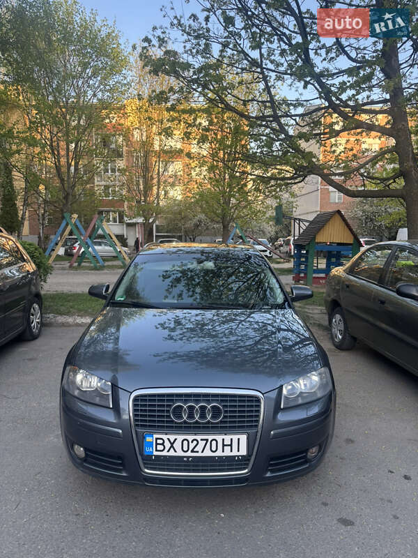 Хэтчбек Audi A3 2006 в 