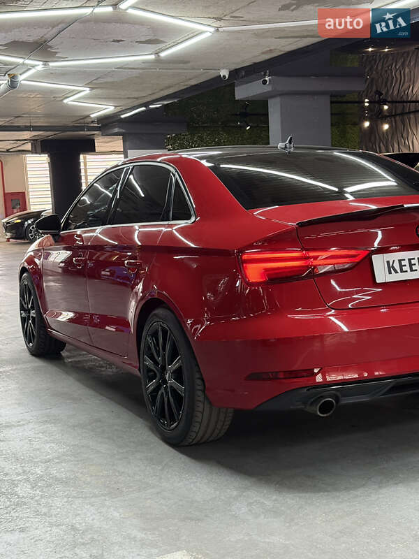 Седан Audi A3 2016 в Одессе