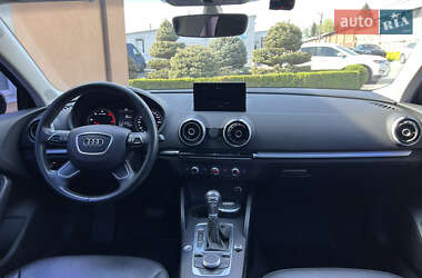 Седан Audi A3 2016 в 