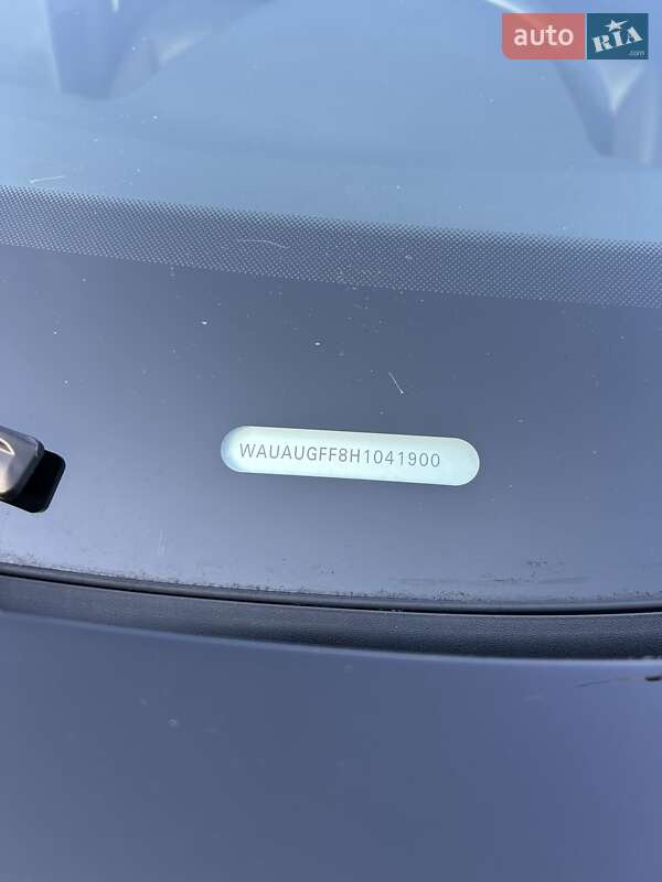 Седан Audi A3 2016 в Киеве