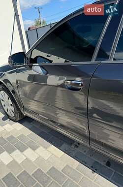 Хэтчбек Audi A3 2012 в 