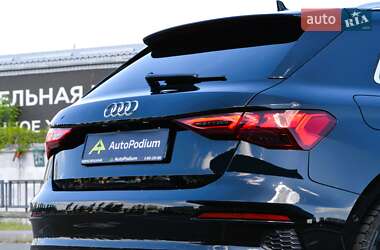 Хетчбек Audi A3 2021 в 
