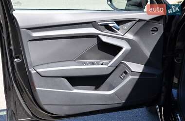 Хетчбек Audi A3 2021 в 
