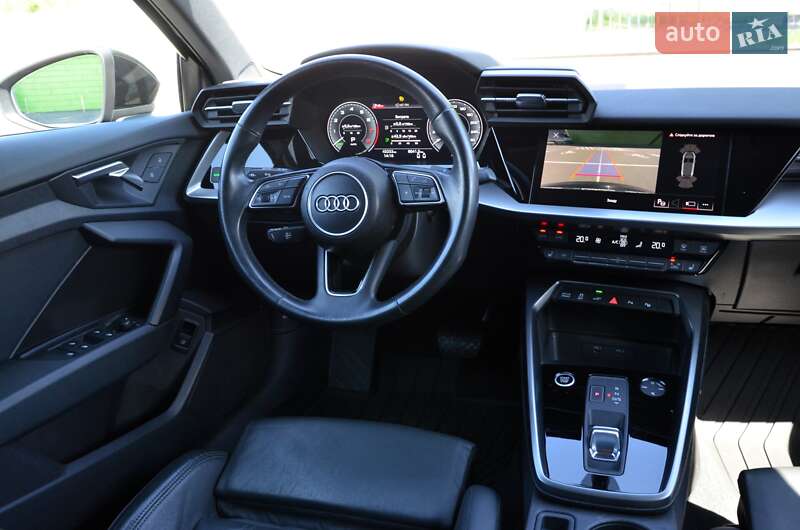 Хэтчбек Audi A3 2021 в Киеве фото 38 Хэтчбек Audi A3 2021 в Киеве