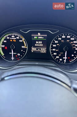Хетчбек Audi A3 2017 в 