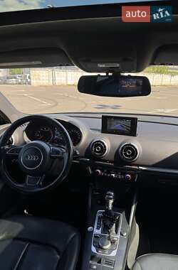 Седан Audi A3 2016 в 