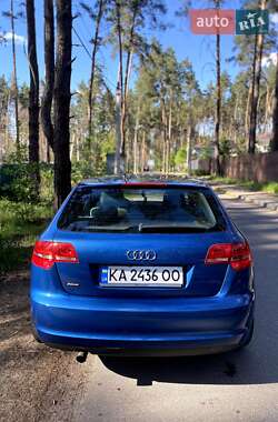 Хэтчбек Audi A3 2008 в 