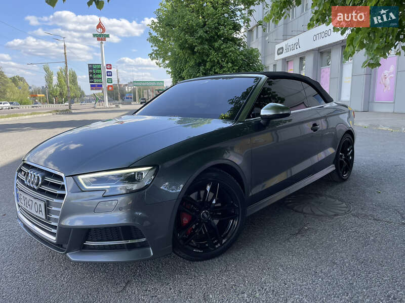 Кабриолет Audi A3 2015 в Днепре