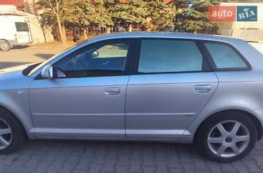 Хетчбек Audi A3 2005 в 