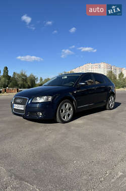 Хэтчбек Audi A3 2006 в 