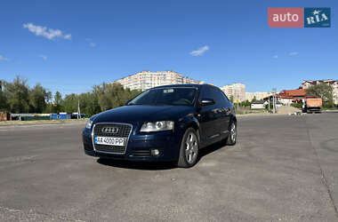 Хэтчбек Audi A3 2006 в 