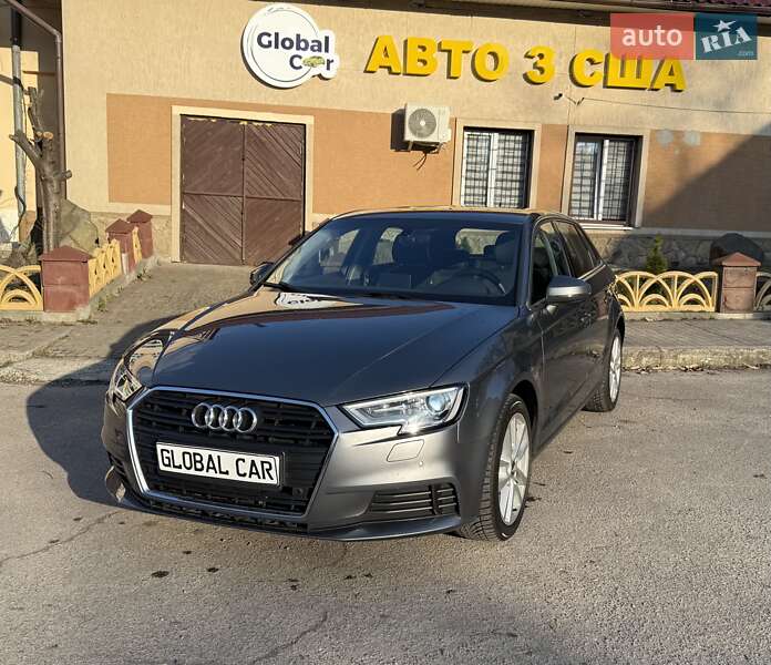Хетчбек Audi A3 2019 в Львові