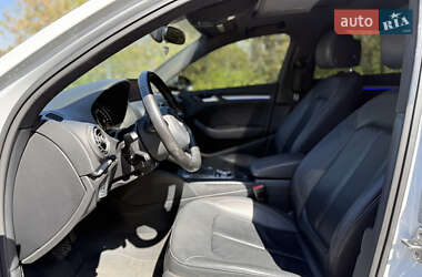 Седан Audi A3 2014 в 