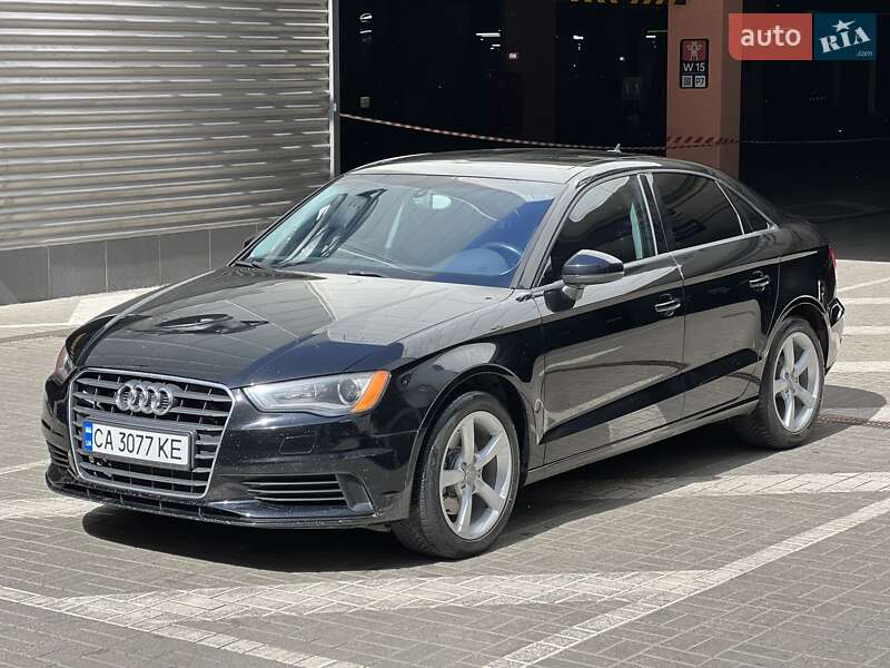 Седан Audi A3 2014 в Киеве