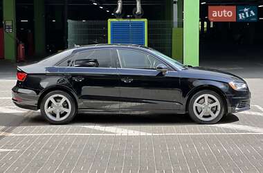 Седан Audi A3 2014 в 