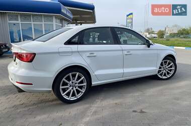 Седан Audi A3 2015 в 