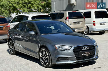 Седан Audi A3 2019 в 