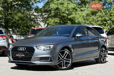 Седан Audi A3 2019 в 