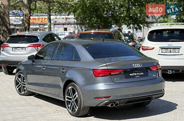 Седан Audi A3 2019 в 
