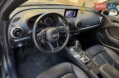 Седан Audi A3 2019 в 