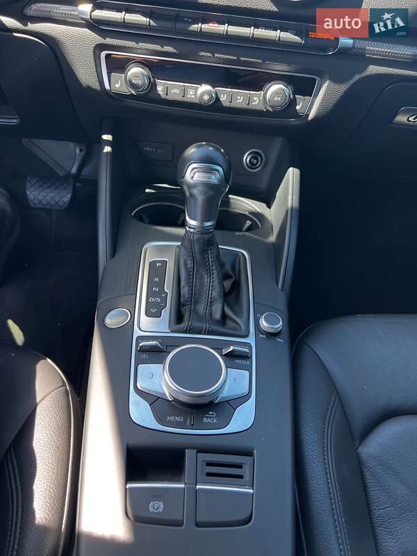 Хетчбек Audi A3 2018 в Львові