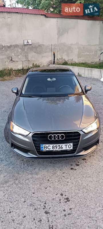 Седан Audi A3 2014 в 