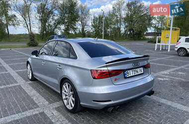 Седан Audi A3 2015 в 