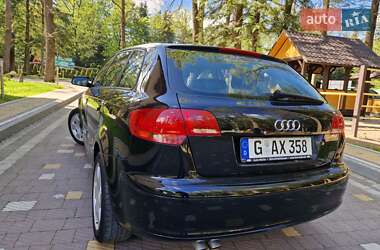 Хэтчбек Audi A3 2005 в 