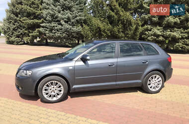 Хетчбек Audi A3 2006 в 