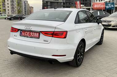 Седан Audi A3 2014 в 