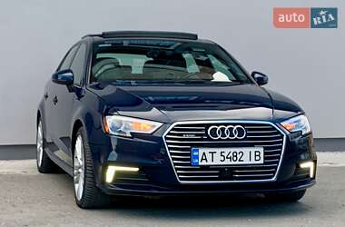 Хетчбек Audi A3 2016 в Івано-Франківську