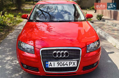 Хэтчбек Audi A3 2007 в 