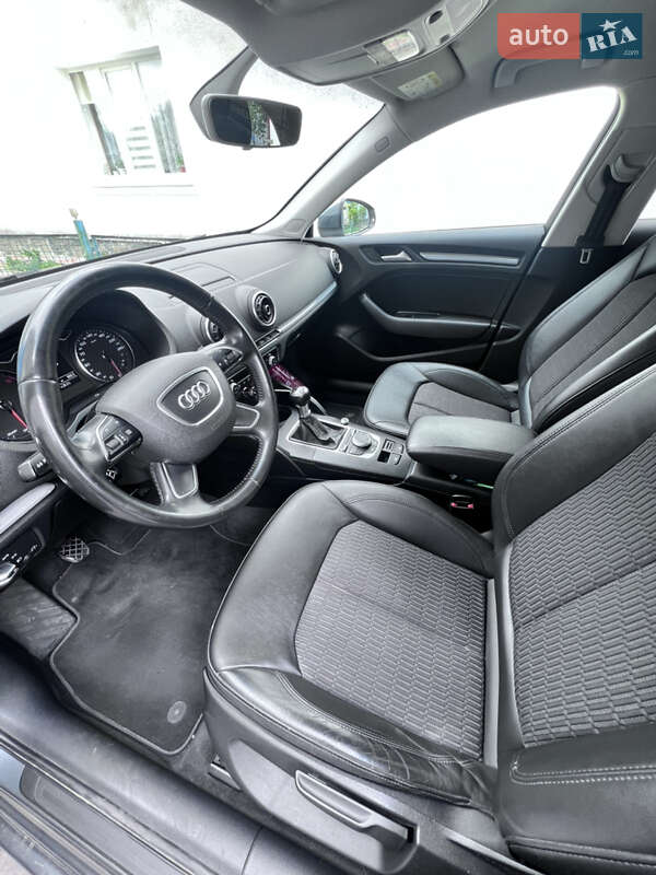 Хетчбек Audi A3 2015 в Горохові