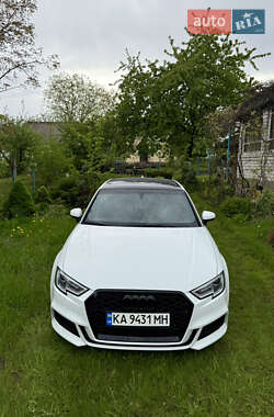 Седан Audi A3 2015 в 